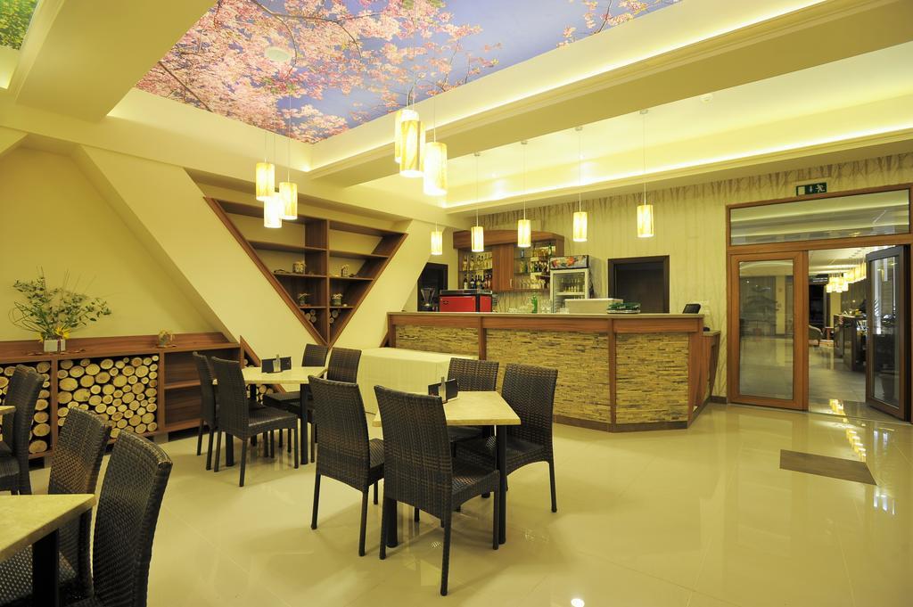 久洛公园酒店 外观 照片