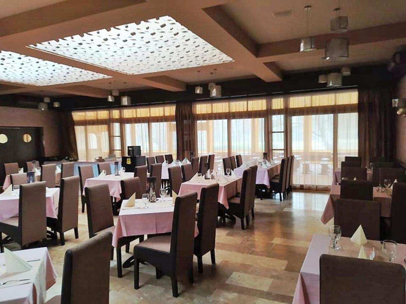 久洛公园酒店 外观 照片
